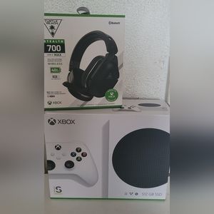 Xbox Series S bundle